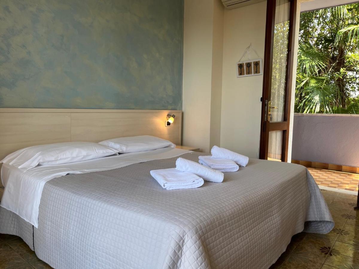 Hotel Renata ラツィーゼ エクステリア 写真